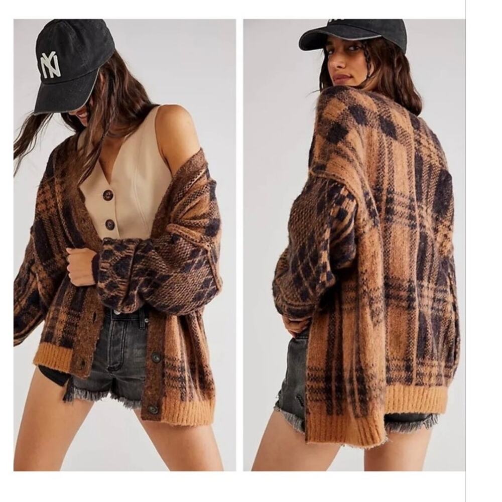 Free People Sepia Cardi in the "Birchwood" plaid combo size small